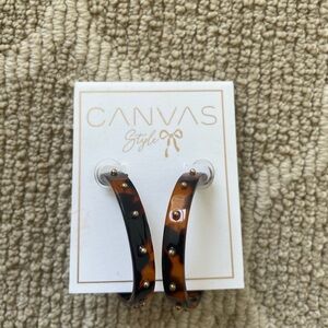NWT Canvas Style Studded Tortoise Hoops